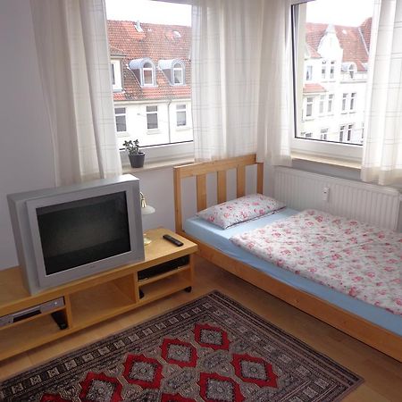 Apartments Naehe Messe - Room Agency Hannover Oda fotoğraf